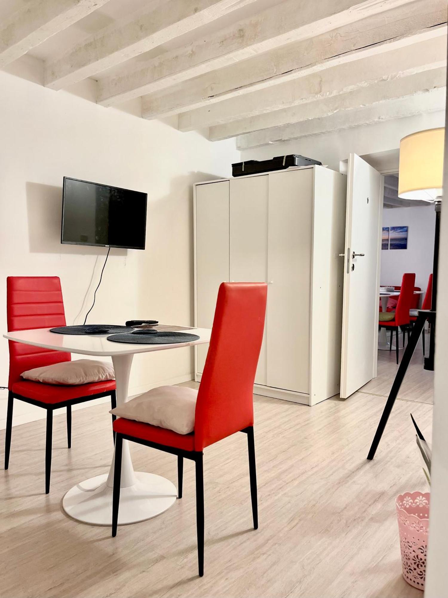 Genova Centro Affittacamere- Bagno In Comune Esterno foto