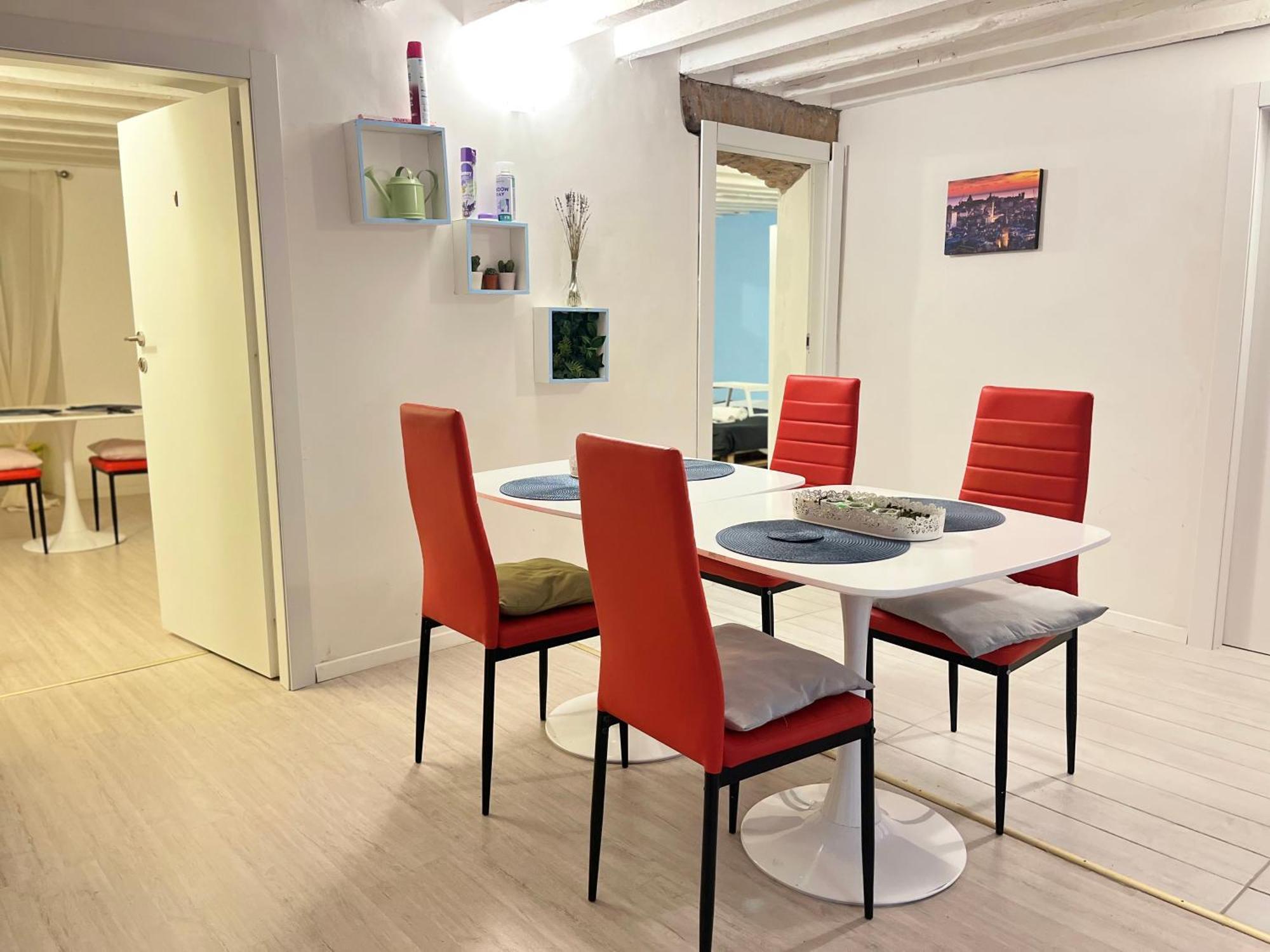 Genova Centro Affittacamere- Bagno In Comune Esterno foto